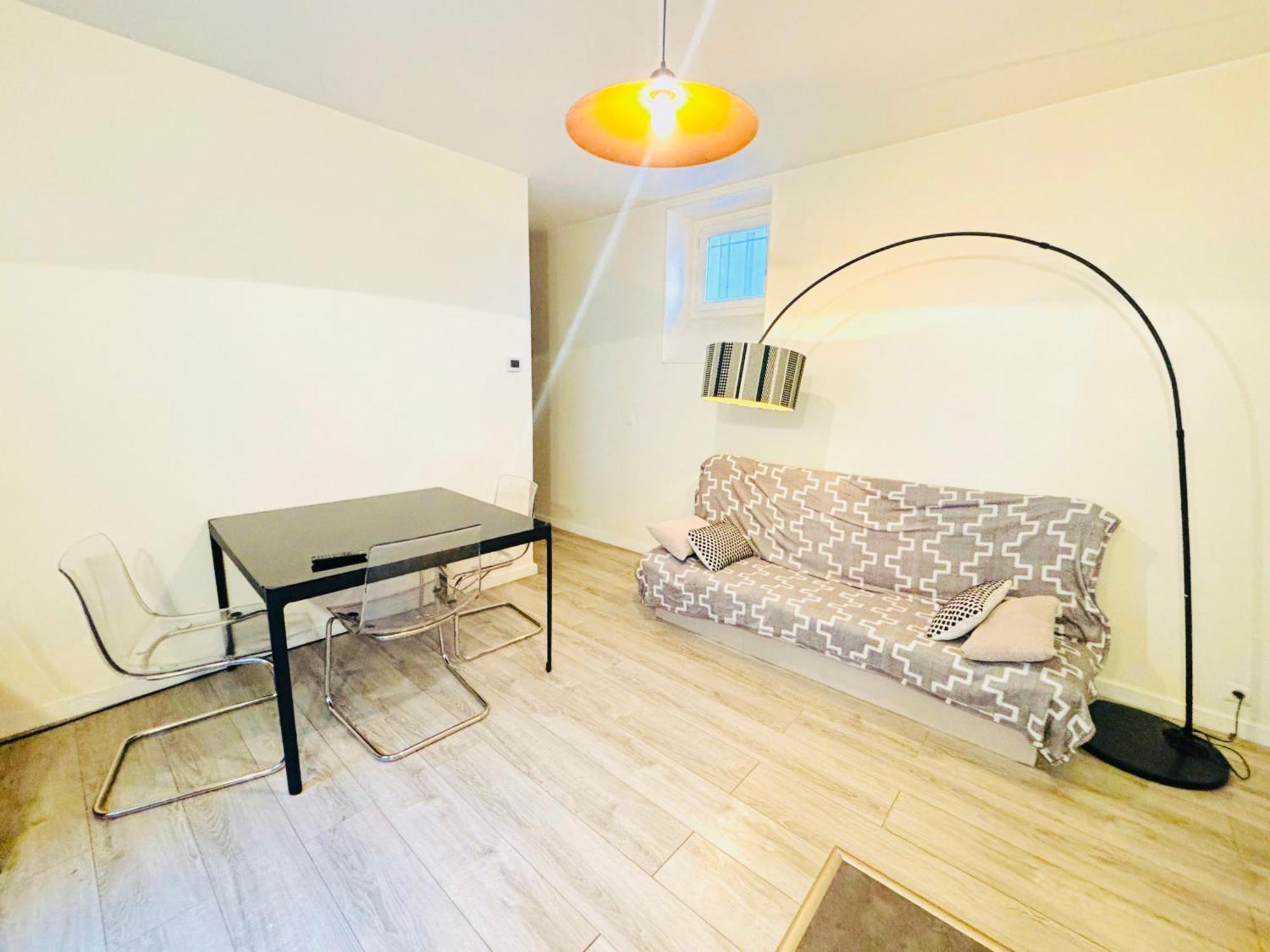 Apartment Tour Eiffel Alesia