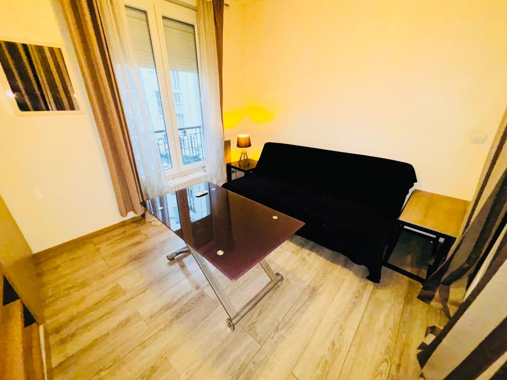 Apartment Tour Eiffel Alesia