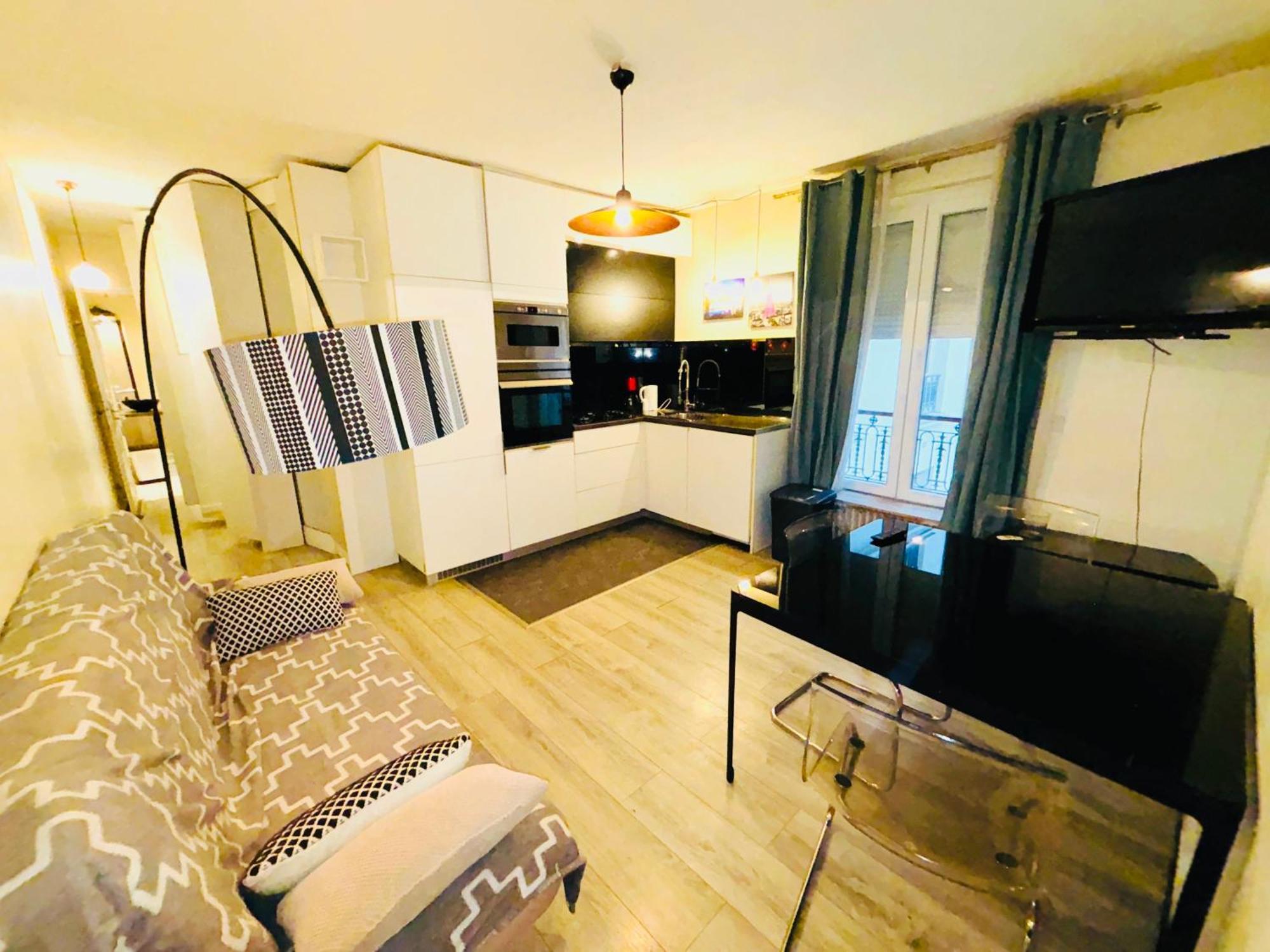 Tour Eiffel Alesia Paris