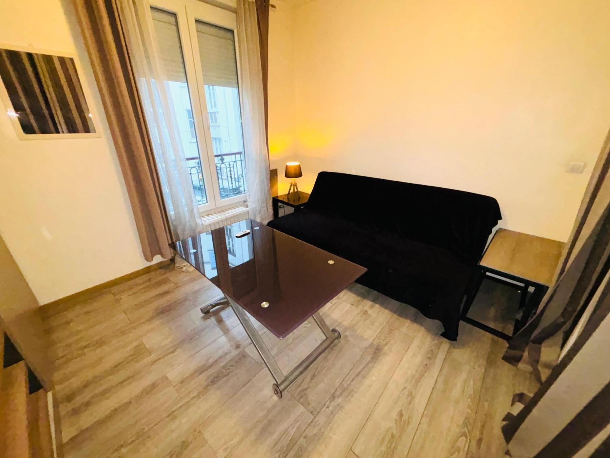 Tour Eiffel Alesia Apartment